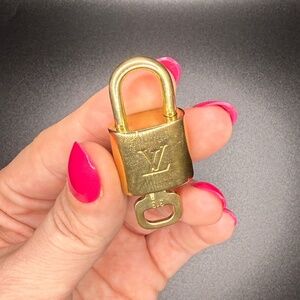 Louis Vuitton Lock & Key #313 - Great Condition
